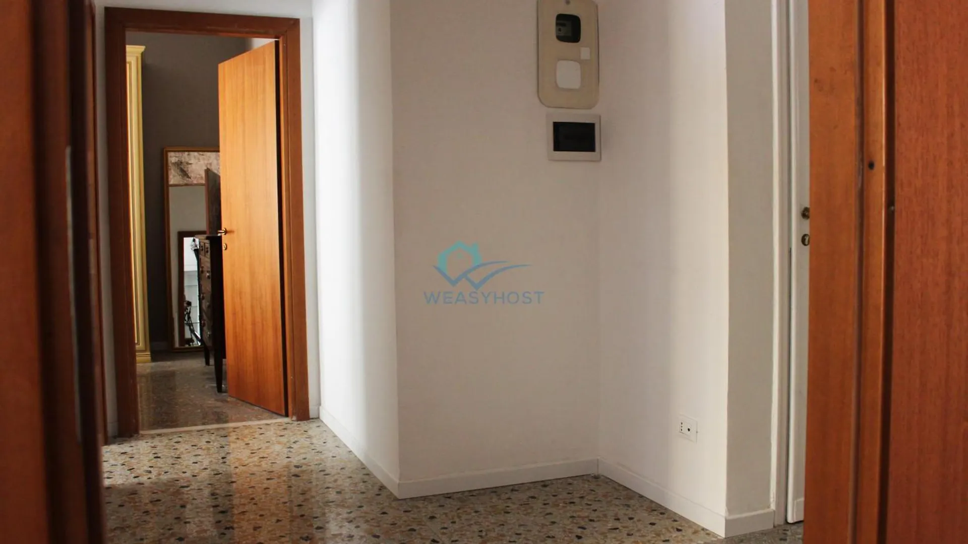 P I G N E T O Renovated Flat Apartment Rome