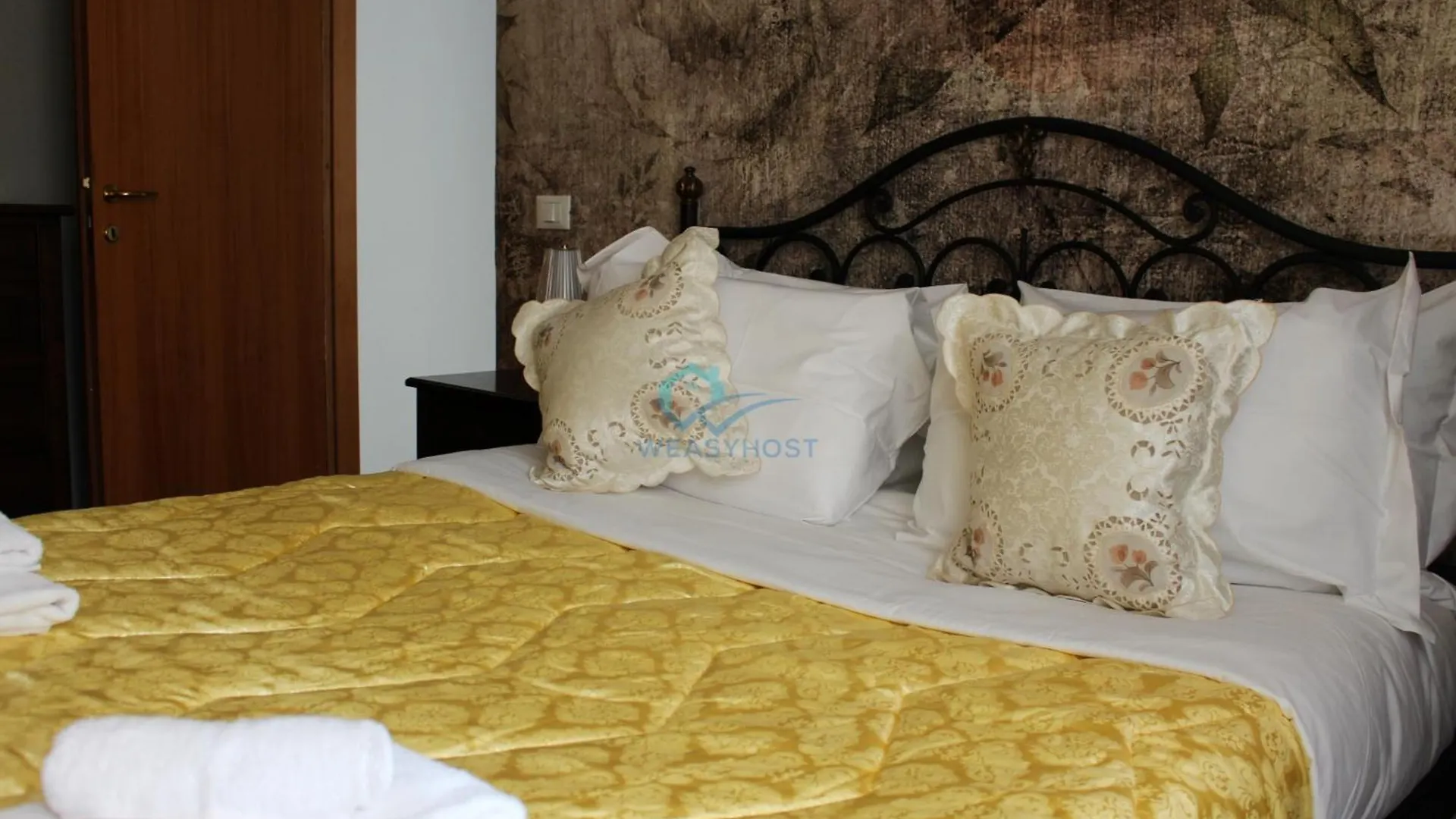 P I G N E T O Renovated Flat Apartment Rome